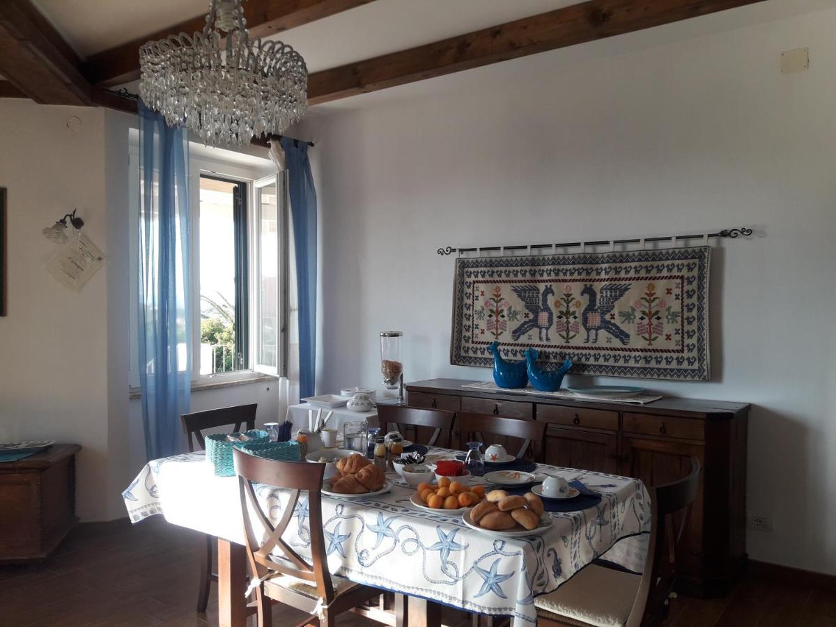 Il Ginepro Di Stintino Bed & Breakfast Exterior photo